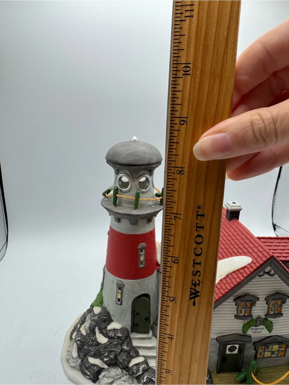 Dept 56 Pigeonhead Lighthouse Heritage Village Collection#5653-7 *see descriptio